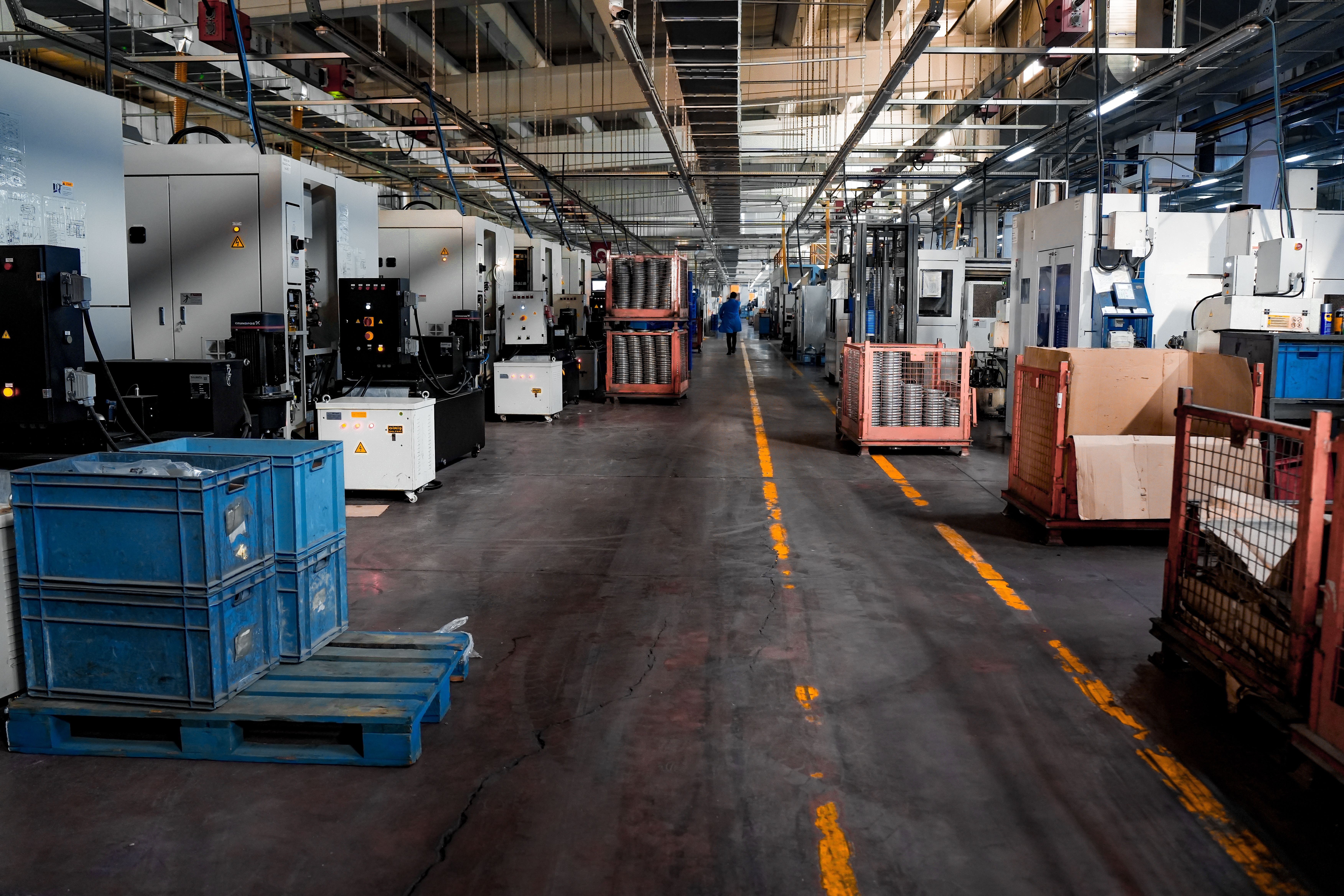 Depósito y área de expedición de una empresa de manufactura ubicada en un parque industrial de Buenos Aires